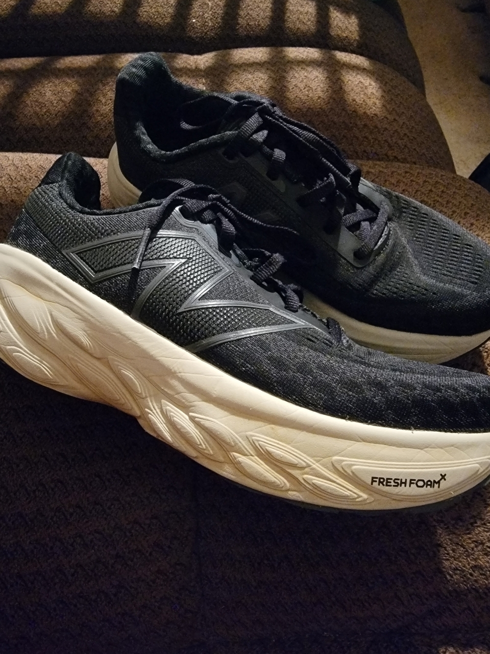 New Balance 1080 V14 Women's Black Athletic Fresh Foam Running Sneakers